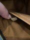 Pre Loved Louis Vuitton Pochette Accessoires in Monogram Canvas - Excellent