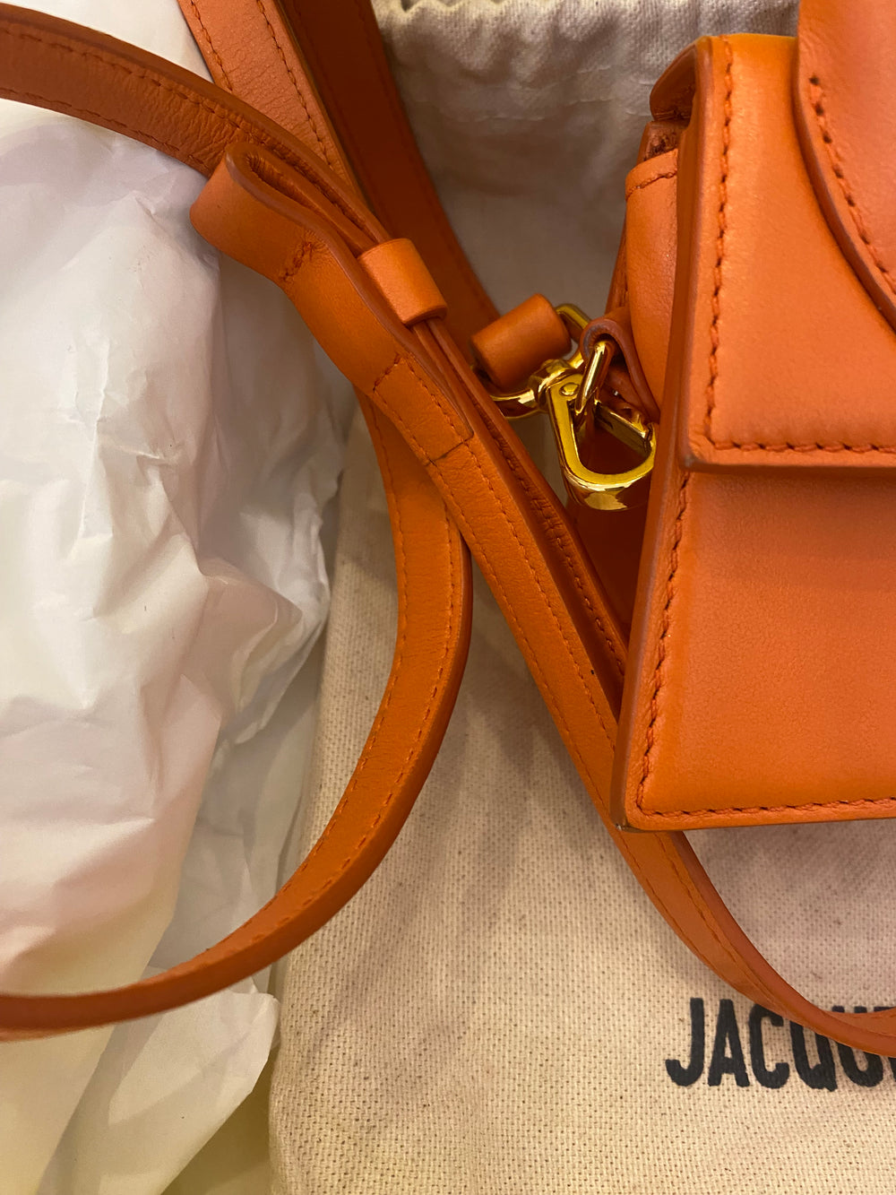 Pre Loved Jacquemus Le Chiquito bag in Orange