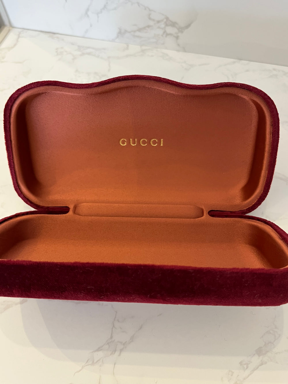 Pre Loved Gucci Oversized Black Aviator Sunglasses