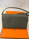 Pre Loved 2024 Hermes Kelly Classique To Go in Epsom Gris Leather (new)