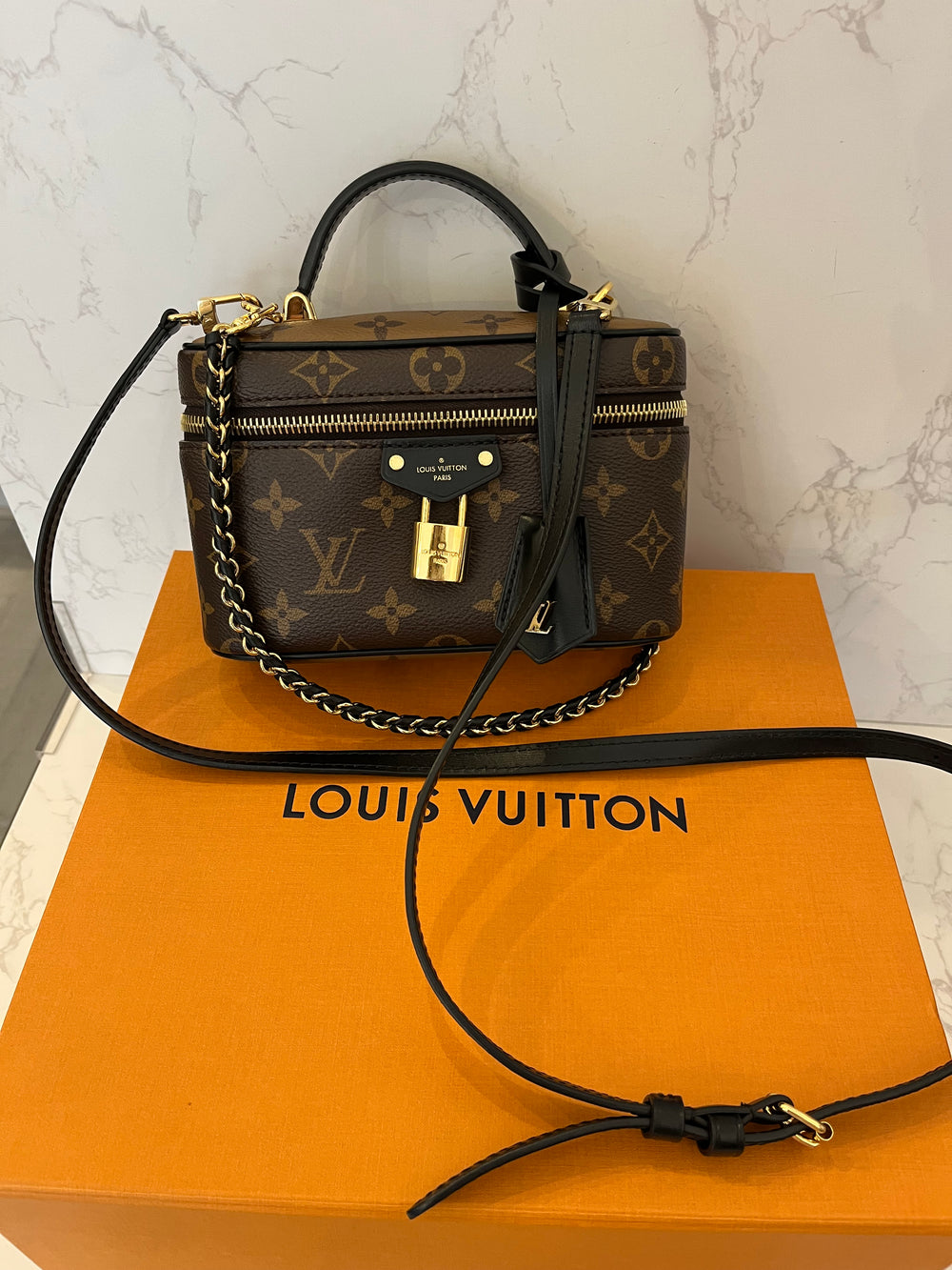 Pre Loved Louis Vuitton Monogram Vanity Chain Pouch (as new)