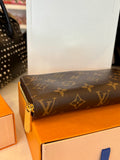 Louis Vuitton Monogram Zippy Wallet