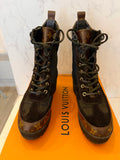 Pre Loved Louis Vuitton Monogram Desert Boot UK4 **RESERVED**