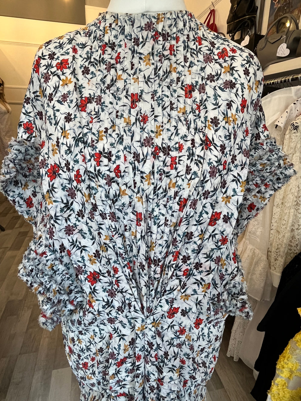 Pre Loved Chloe Ditsy Floral Ruffle Dress FR34 UK6-8 (excellent)