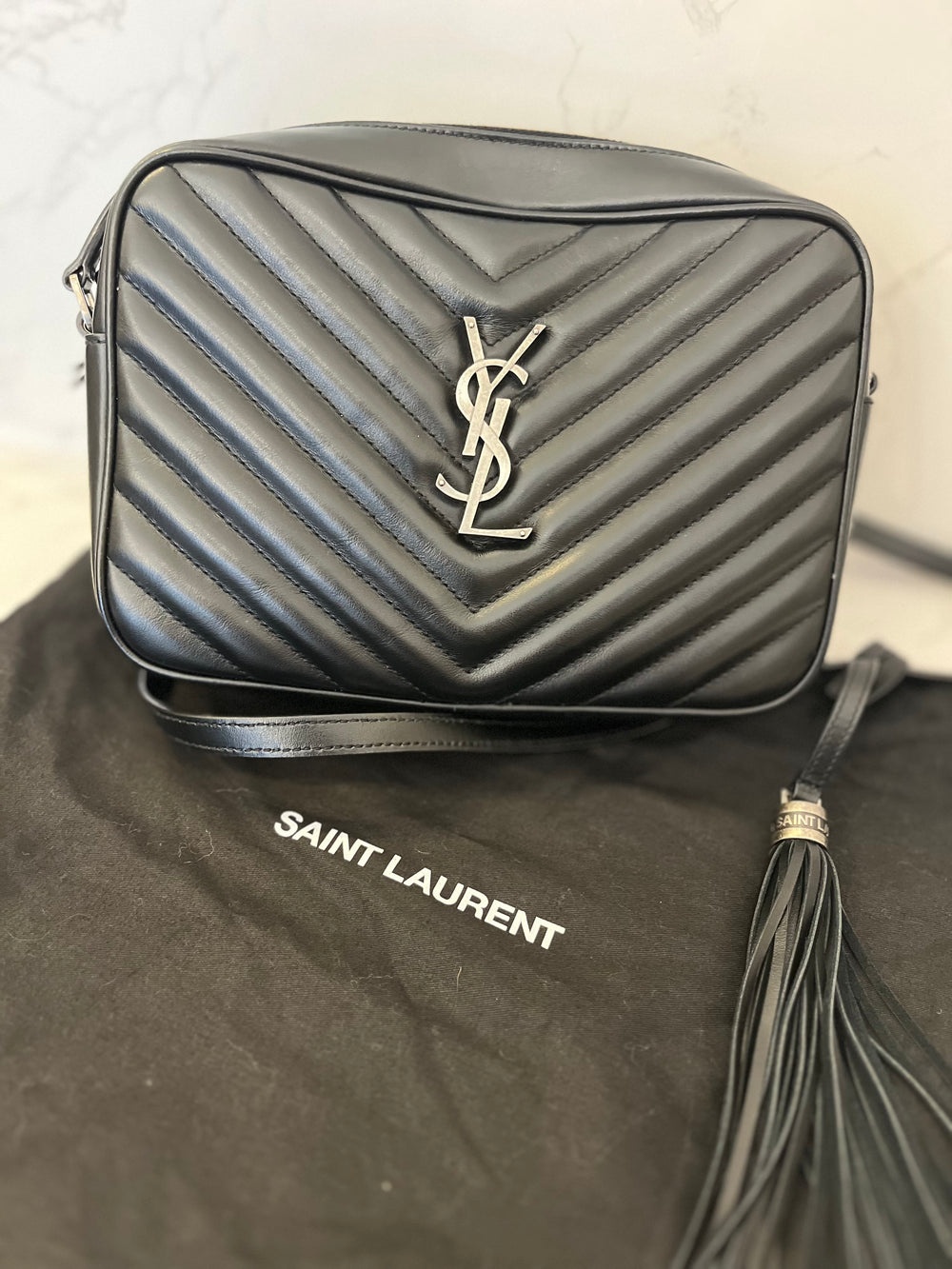 Pre Loved Yves Saint Laurent Lou Bag in Black (excellent)