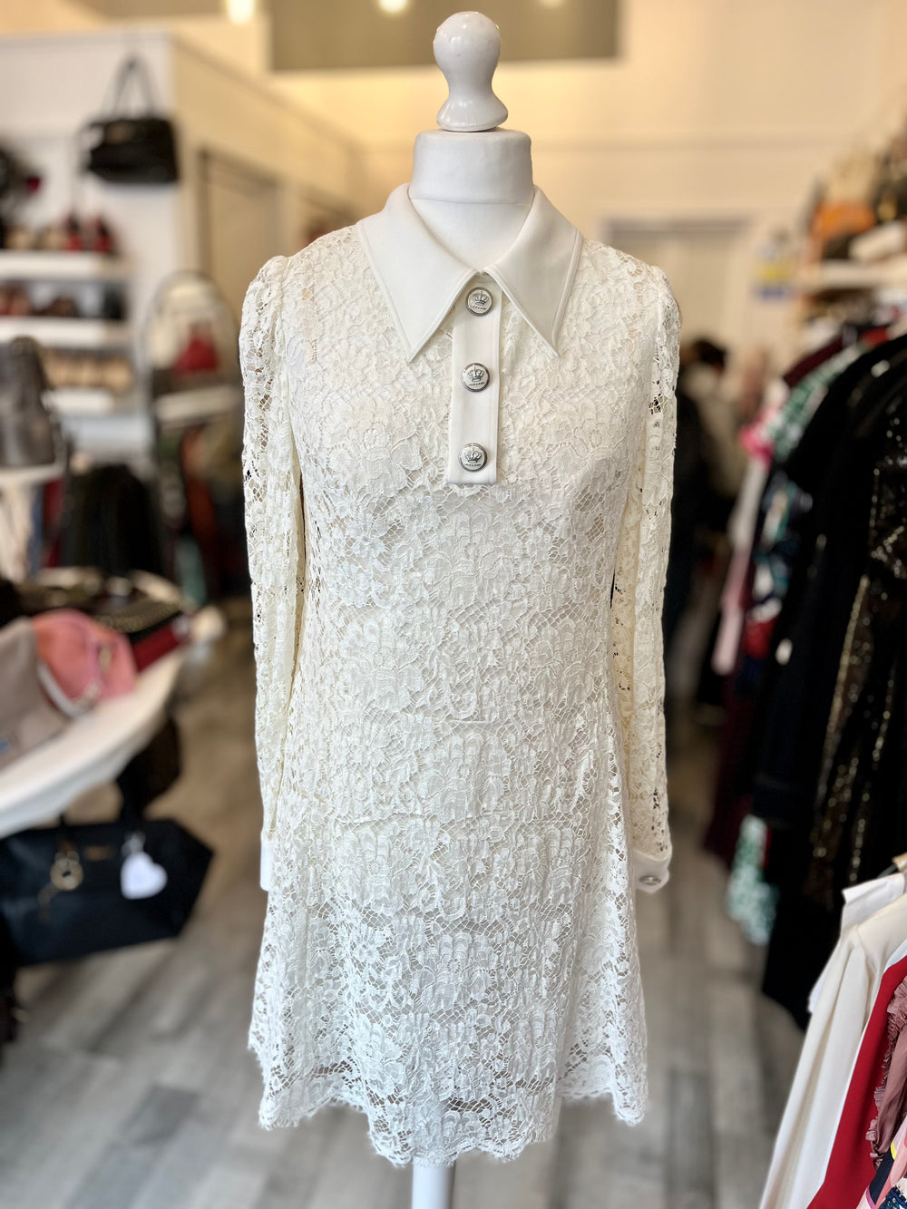 Pre Loved Dolce & Gabbana Ivory Lace Dress size 44 uk 12 (Excellent)