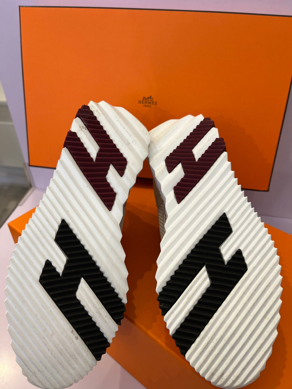 Pre Loved Hermes Bouncing Trainers uk5 (as new)