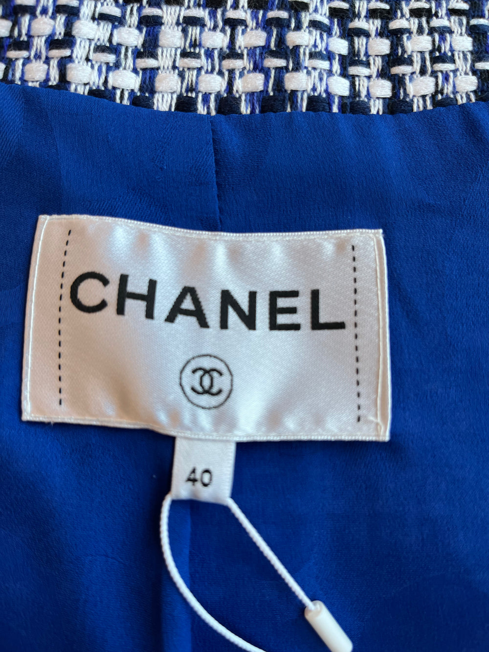 Pre Loved Chanel Blue & White Tweed Jacket (New) size 40 uk10-small uk12