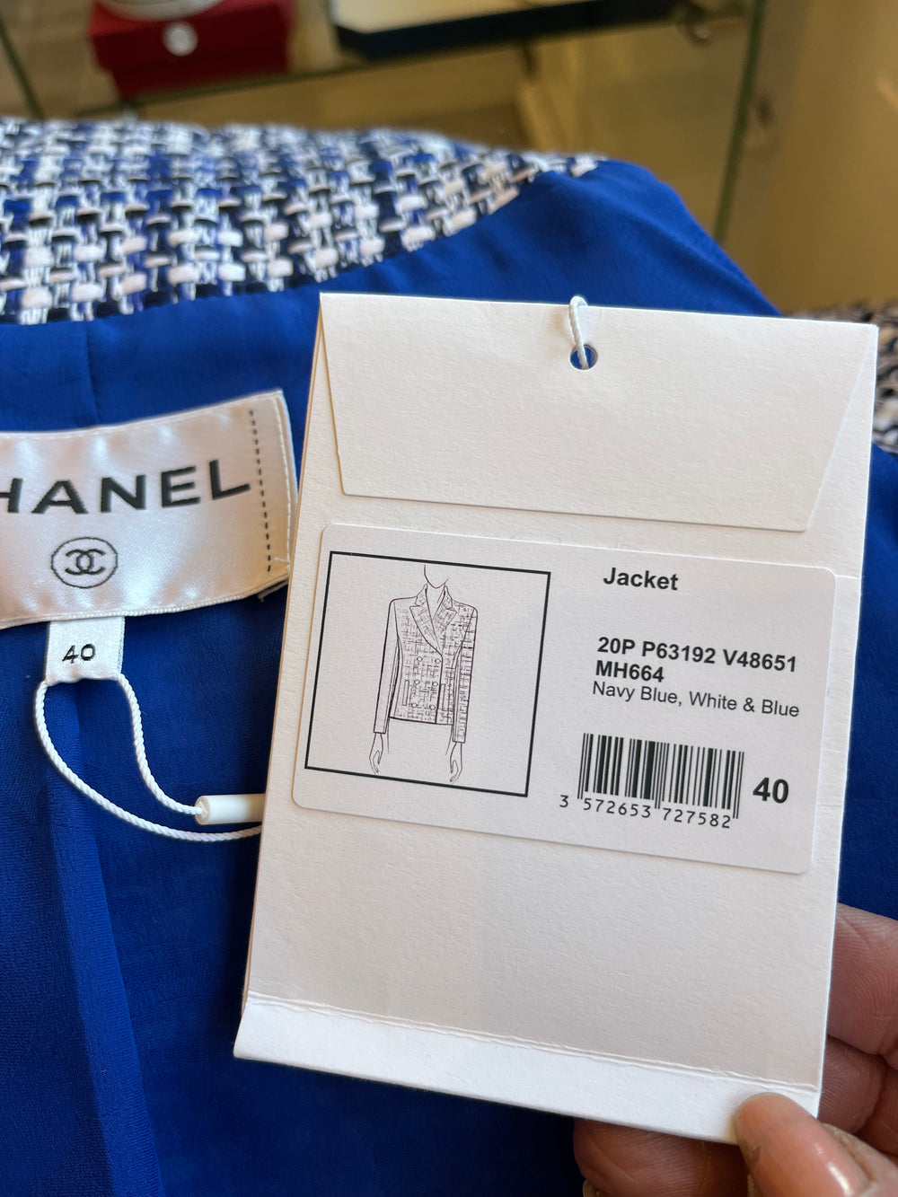 Pre Loved Chanel Blue & White Tweed Jacket (New) size 40 uk10-small uk12