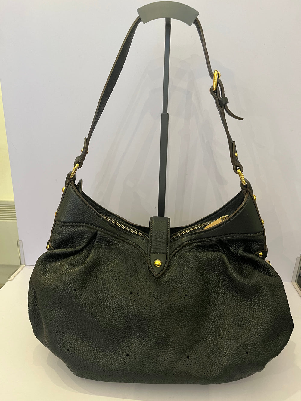 Order for Ashley Pre Loved Louis Vuitton Black Mahina Leather Shoulder Bag