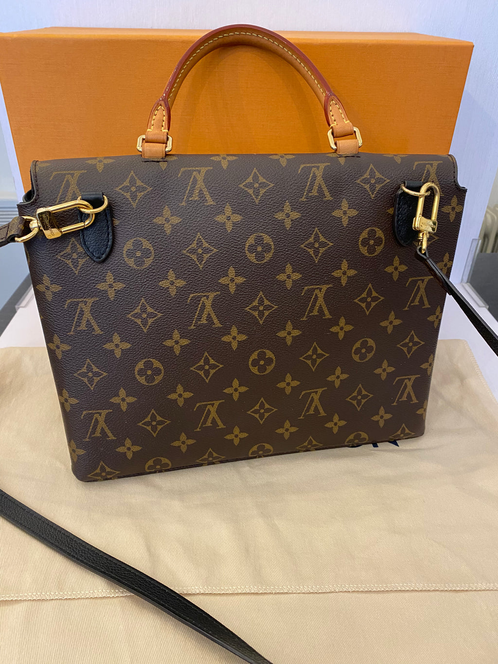 Louis Vuitton Marignan Monogram padlock satchel – Twice Loved Ltd