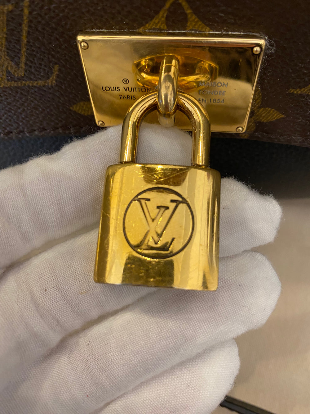 FINAL 2250$]Louis Vuitton Marignan Bag, Luxury, Bags & Wallets on Carousell