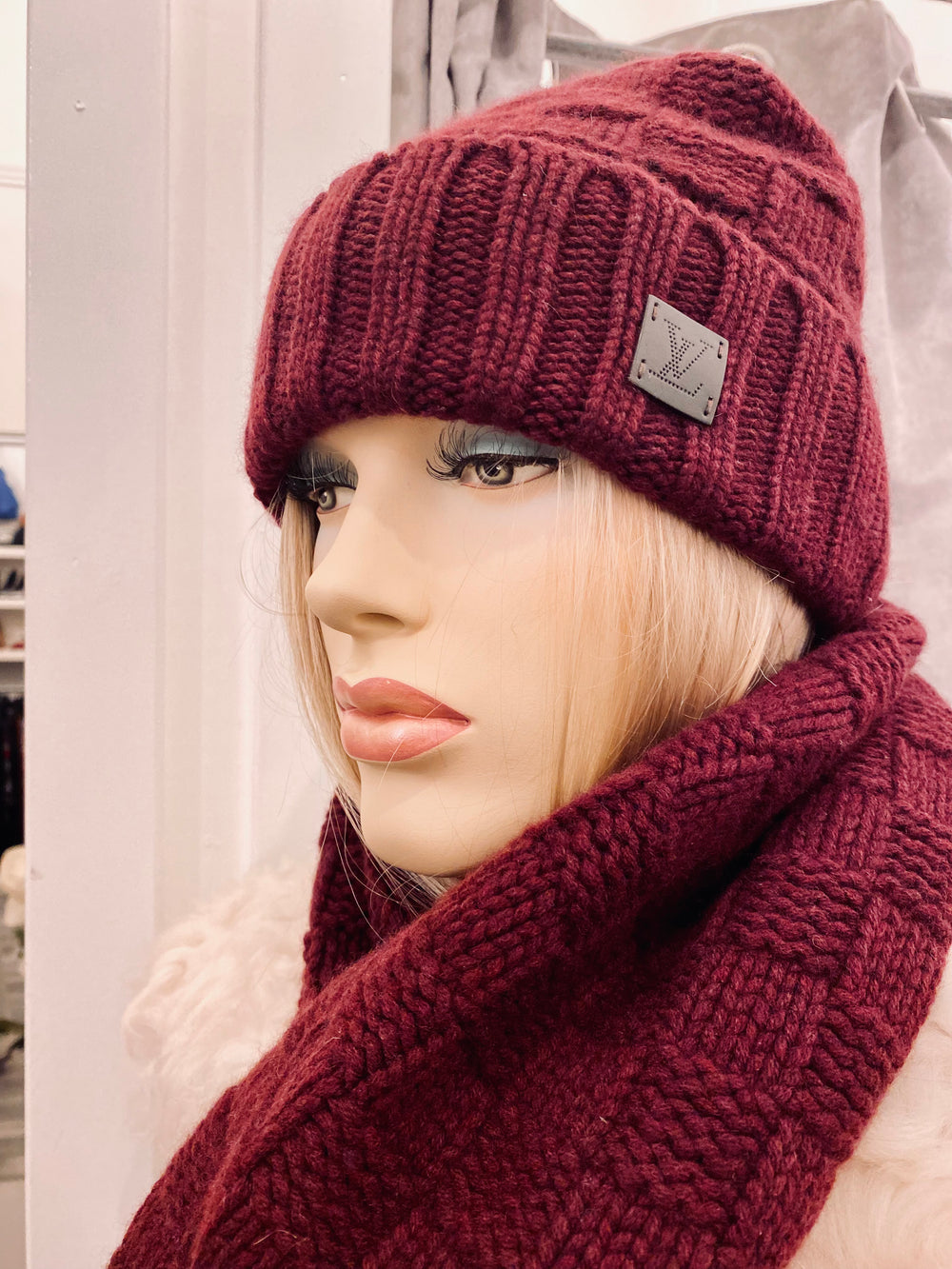 Louis Vuitton Cashmere Burgundy Hat and Scarf - NEW